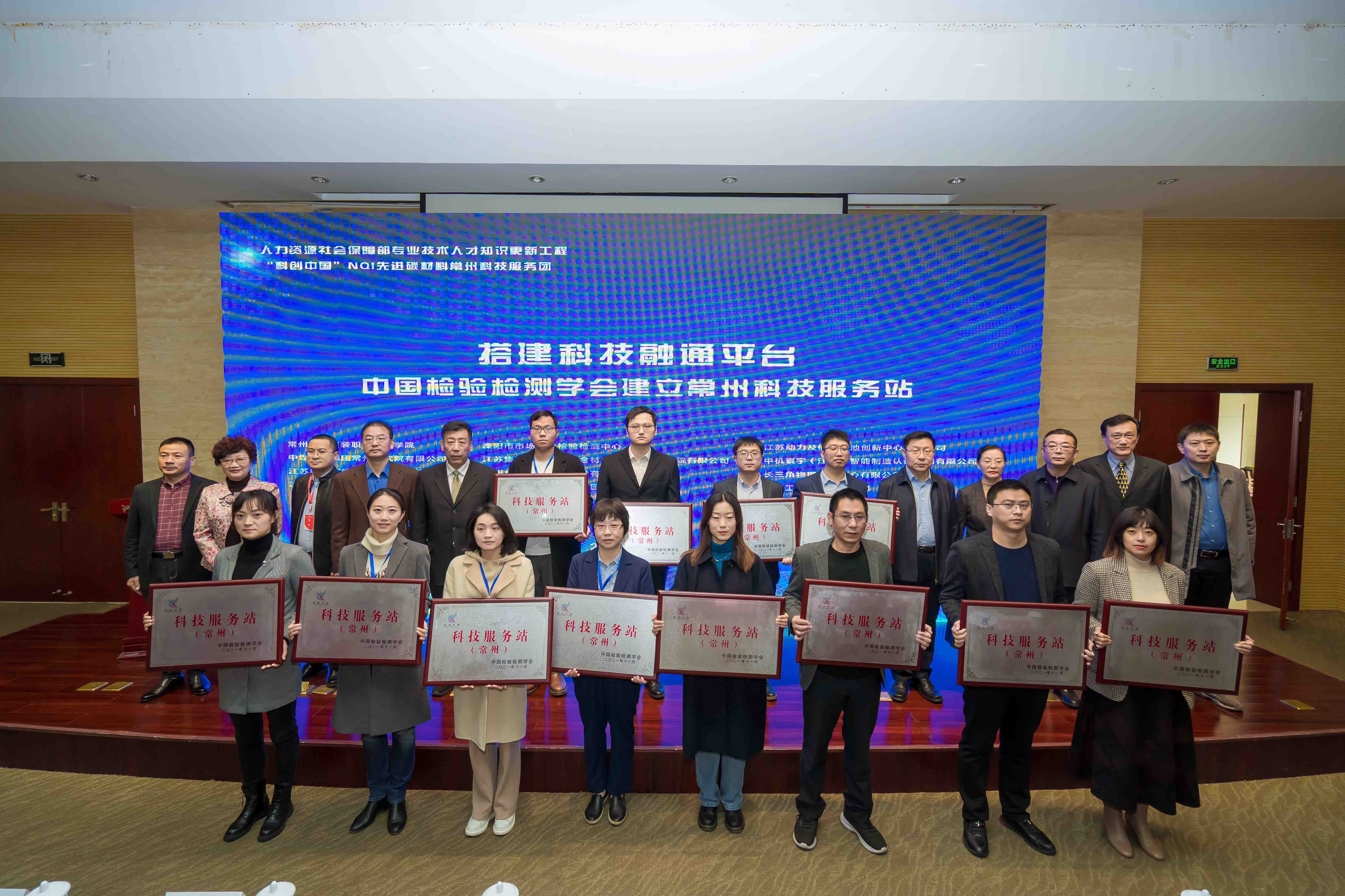 1655098804472054055.jpg WechatIMG3798.jpg