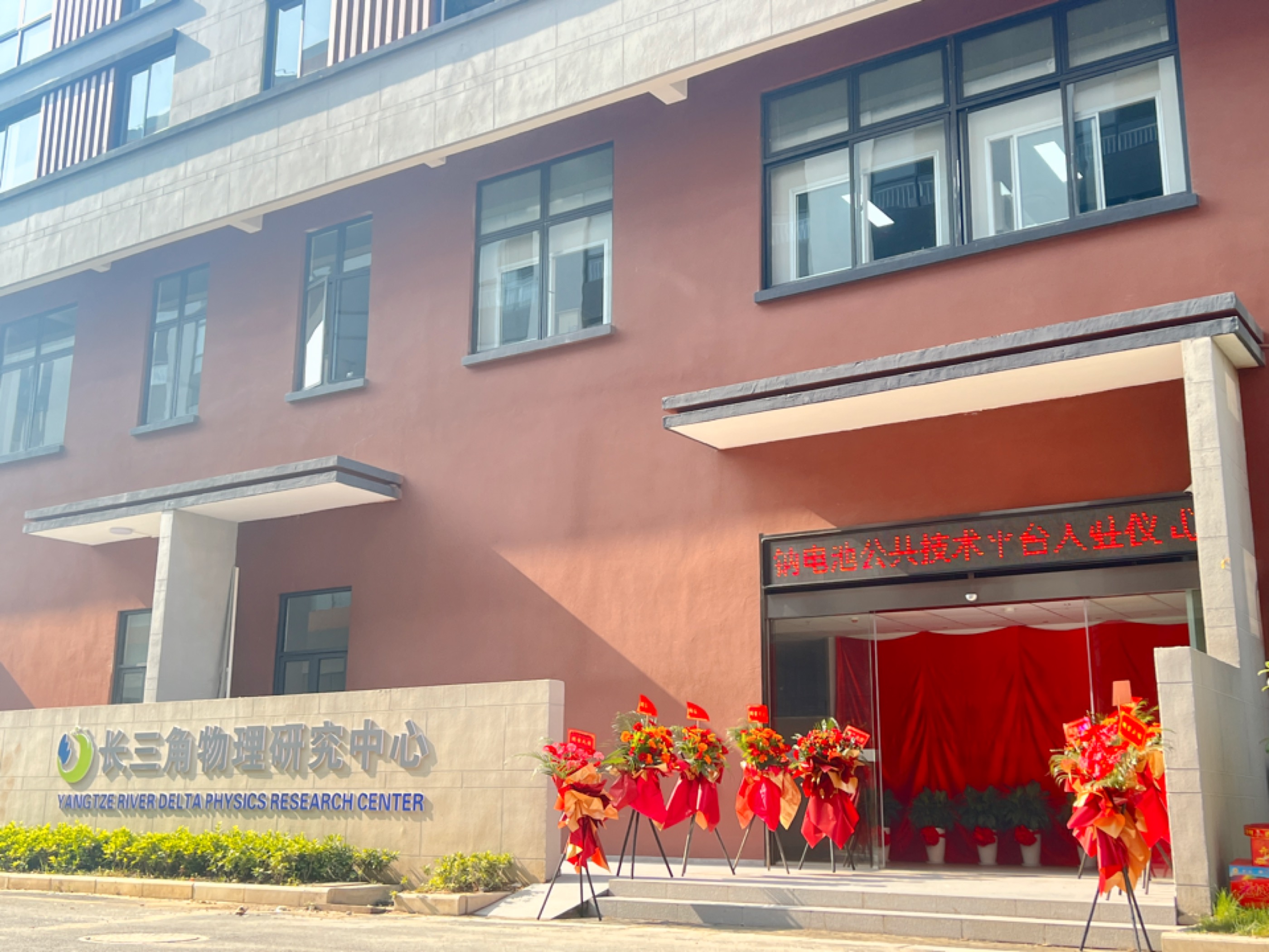 1687791525640058113.jpg 1f365d35aa48437eb4803f479af3ce8.jpg